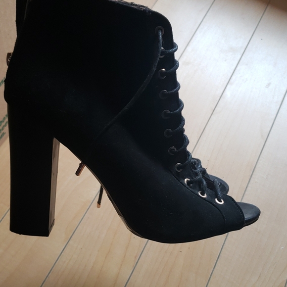 Bamboo brand heels - Picture 3 of 6